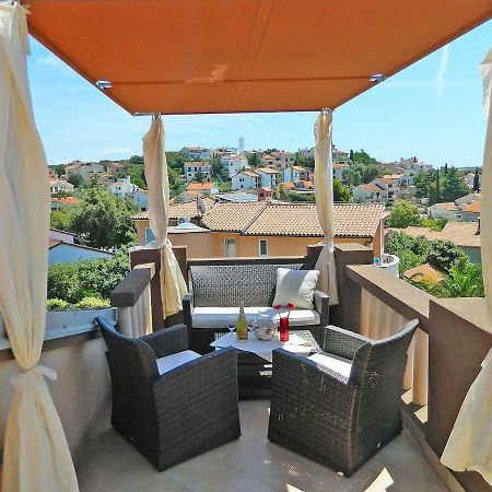 Apartment Leona Pula Luaran gambar